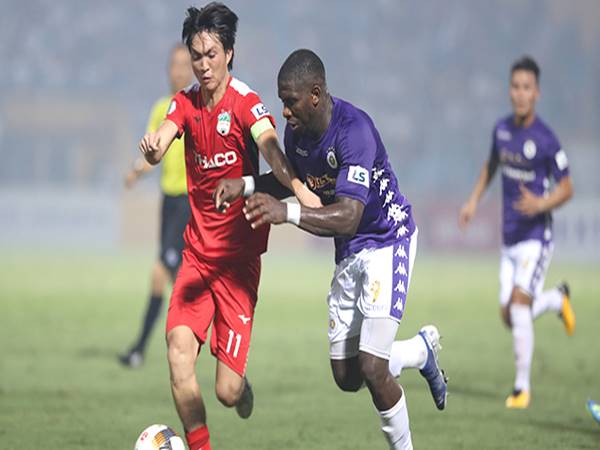 bong-da-viet-nam-sang-13-8-v-league-va-the-thuc-thi-dau-moi