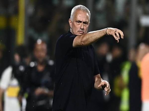 Tin AS Roma 16/9: HLV Mourinho khen ngợi thủ môn của CLB Empoli