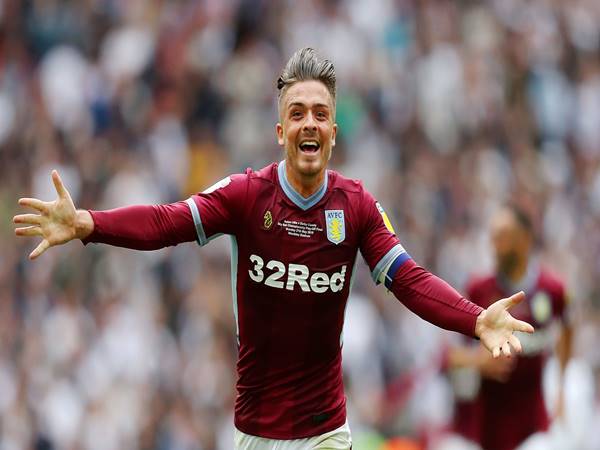 Grealish trong màu áo CLB Aston Villa