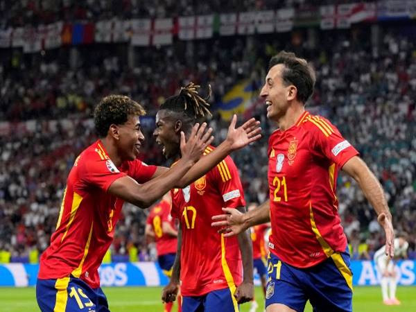 Bóng đá TBN 15/7: Tây Ban Nha lập 2 kỷ lục EURO