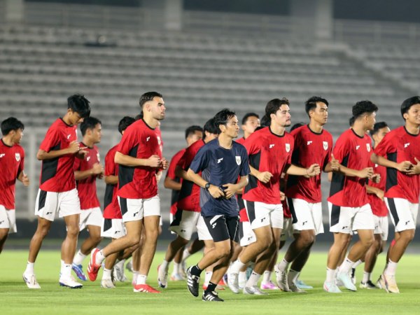 Tin BĐVN U23 Indonesia tung hỏa mù về Jens Raven