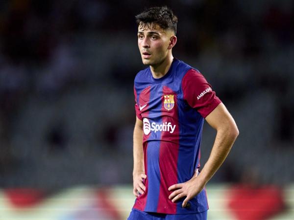 Barcelona tìm phương án thay thế Pedri