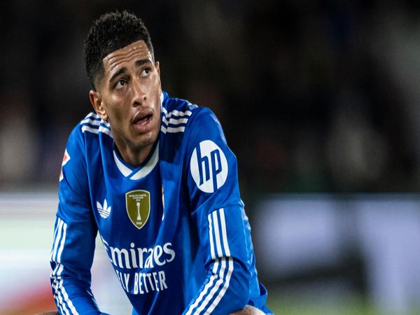 Điểm sáng hiếm hoi và nỗi lo với Alonso