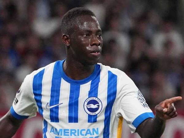 Tin Liverpool 11/11: HLV Arne Slot tái hợp Yankuba Minteh?