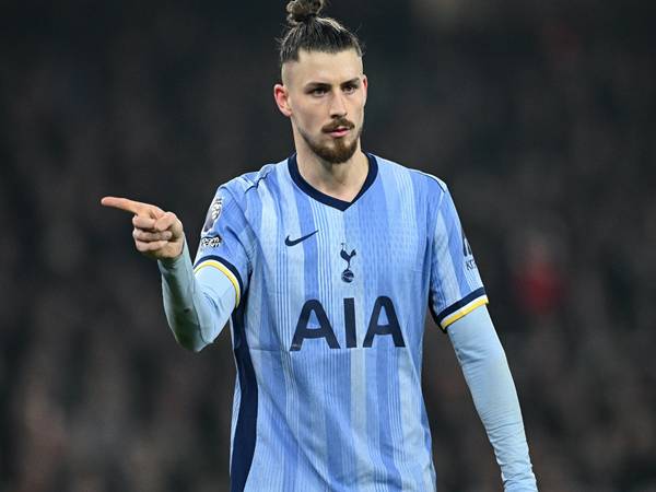 BĐ Italia: AS Roma tăng tốc đàm phán chiêu mộ Dragusin