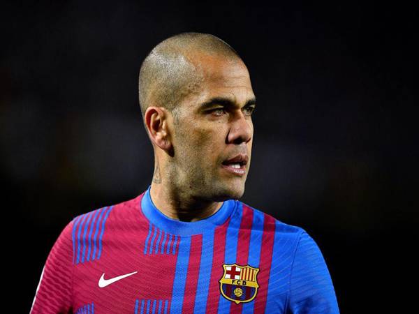 Những hậu vệ Barca hay nhất từ quá khứ đến hiện tại